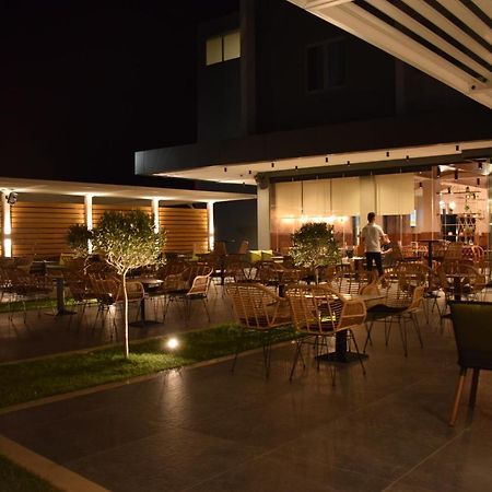 Bluepoint Hotel Τεπελένι Εξωτερικό φωτογραφία