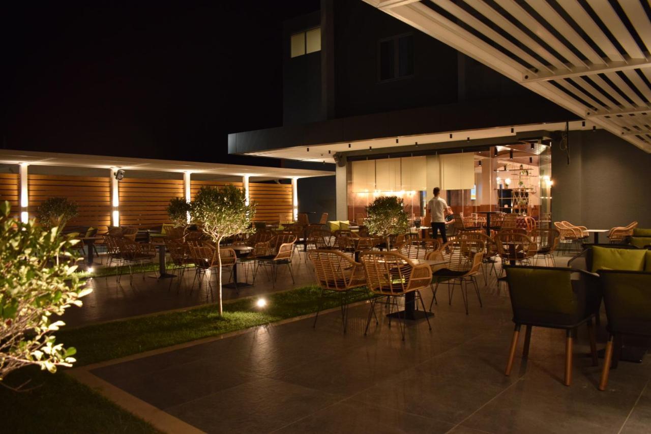 Bluepoint Hotel Τεπελένι Εξωτερικό φωτογραφία