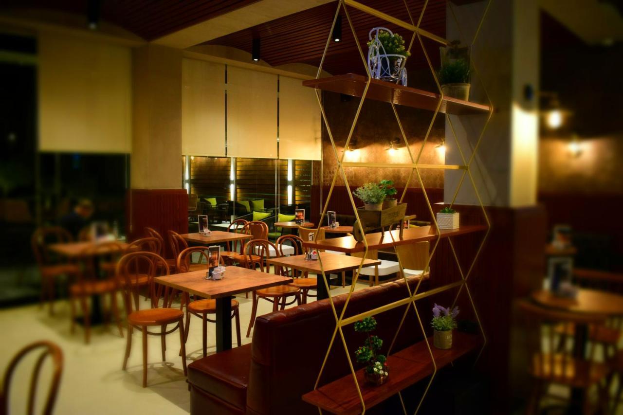 Bluepoint Hotel Τεπελένι Εξωτερικό φωτογραφία