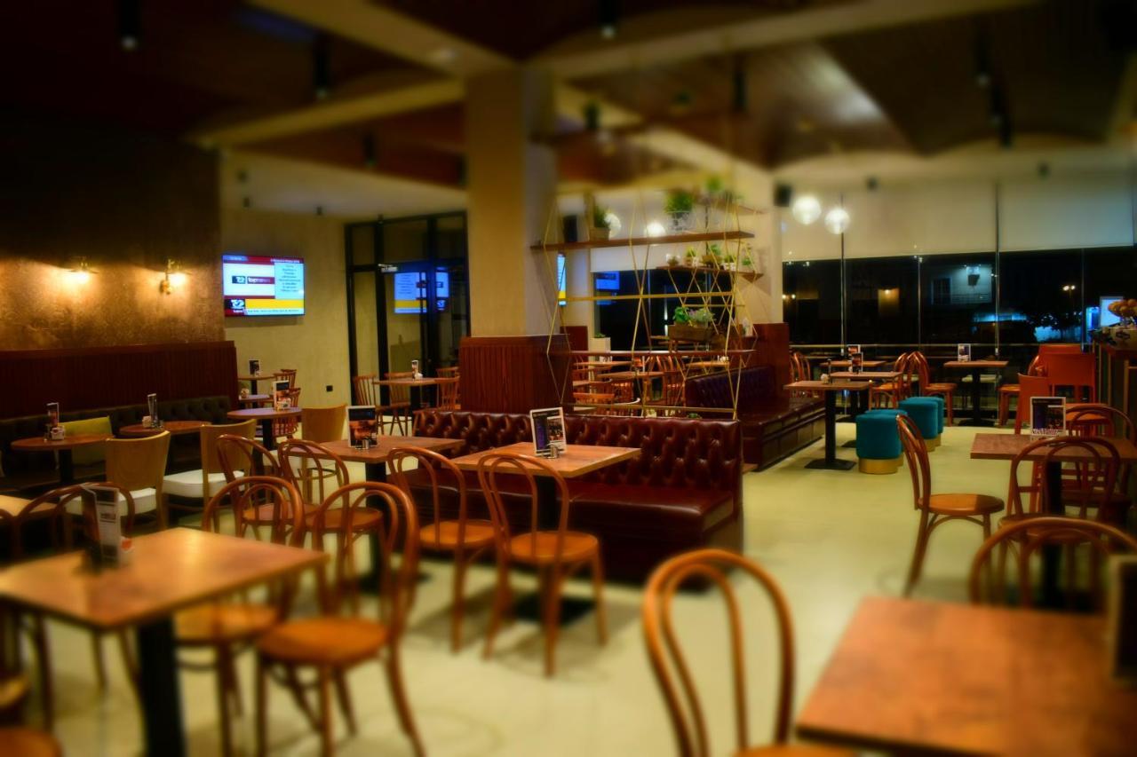 Bluepoint Hotel Τεπελένι Εξωτερικό φωτογραφία